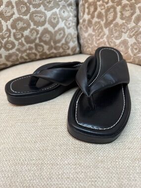 Dune London | Longisland | Thong Sandals | Leather | Black | 8 (39)